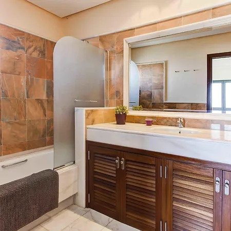 Hipoclub Villas, Zafiro 24 Villa