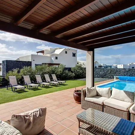 Hipoclub Villas, Zafiro 24 *
